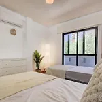 Lucy - 2 Bed Apartamento