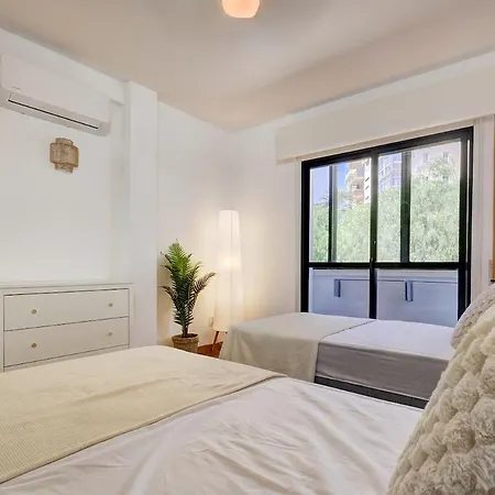 Lucy - 2 Bed Apartamento